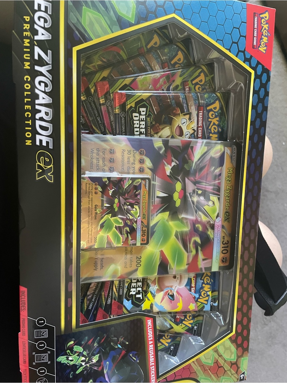 Pokemon Mega Zygarde EX Premium Collection - Black, Green, Yellow